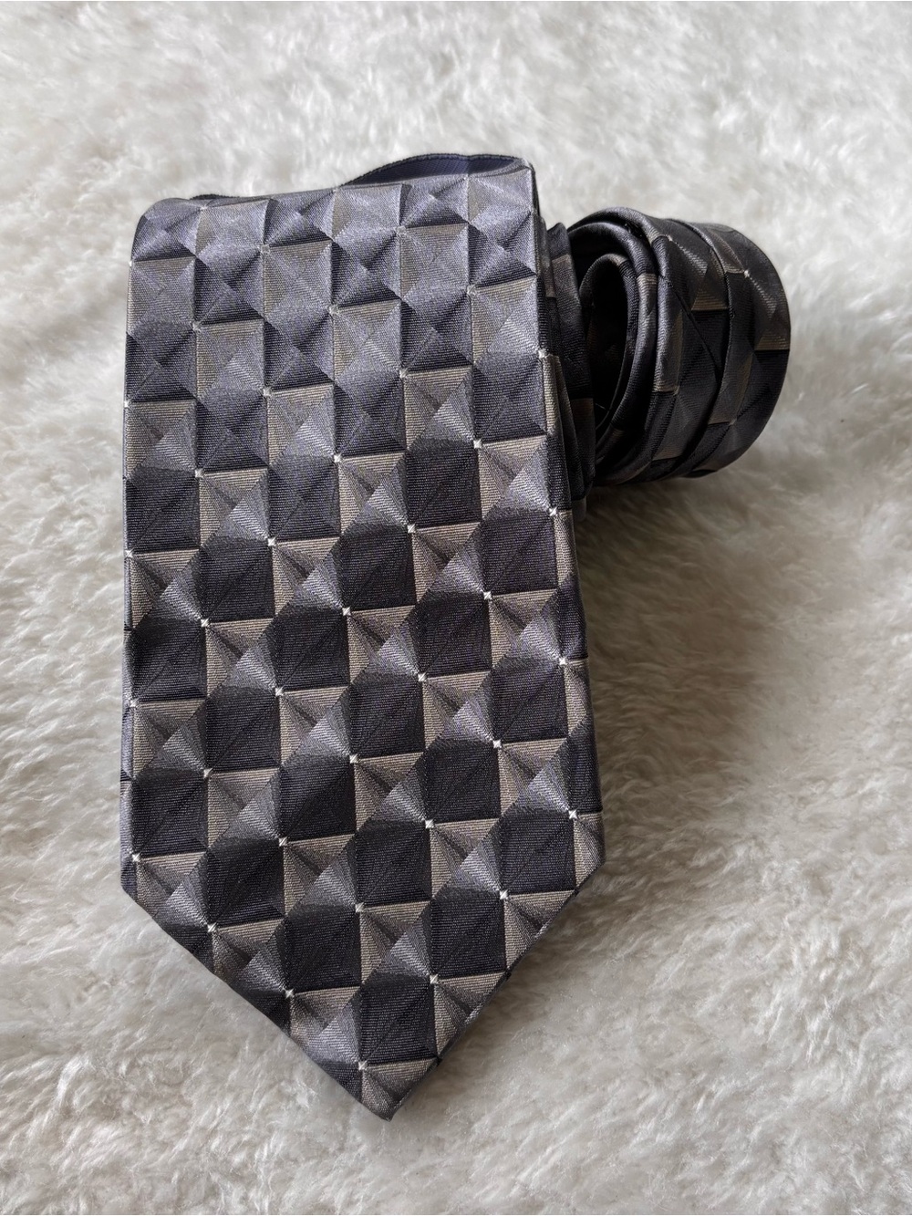 NWT John Ashford Gray South Beach Geometric Print Silk Tie